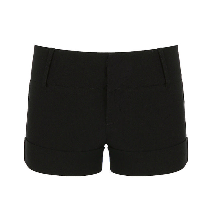 Moderne skreddersydde dame shorts med elegant design, perfekt for stilfull komfort i enhver setting. Allsidig.