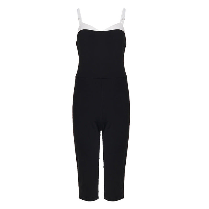 Moderne svart damejumpsuit med justerbare stropper og løs passform. Et must for damemote og ulike anledninger.