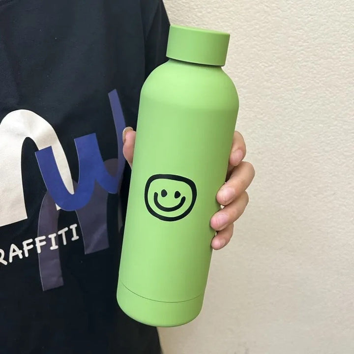 Smiley termosflaske for kvinner, 500ml rustfritt stål. Perfekt for varmt/kaldt, bærbar hydrering.