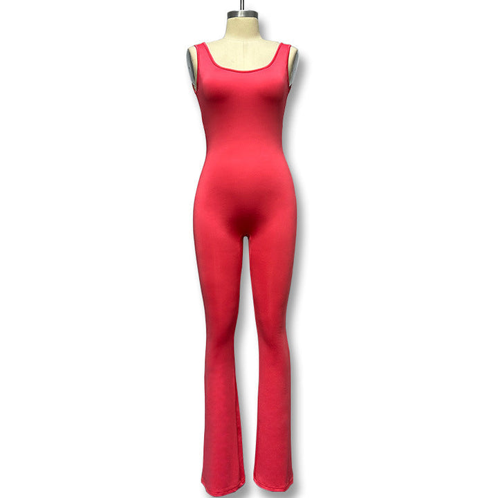 Detalj av pustende stoff i dame jumpsuit, optimal komfort for trening og fritid.