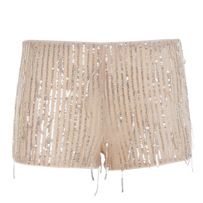 Moteriktige paljettshorts for dame, en glamorøs festshorts som passer til kveldsantrekk.