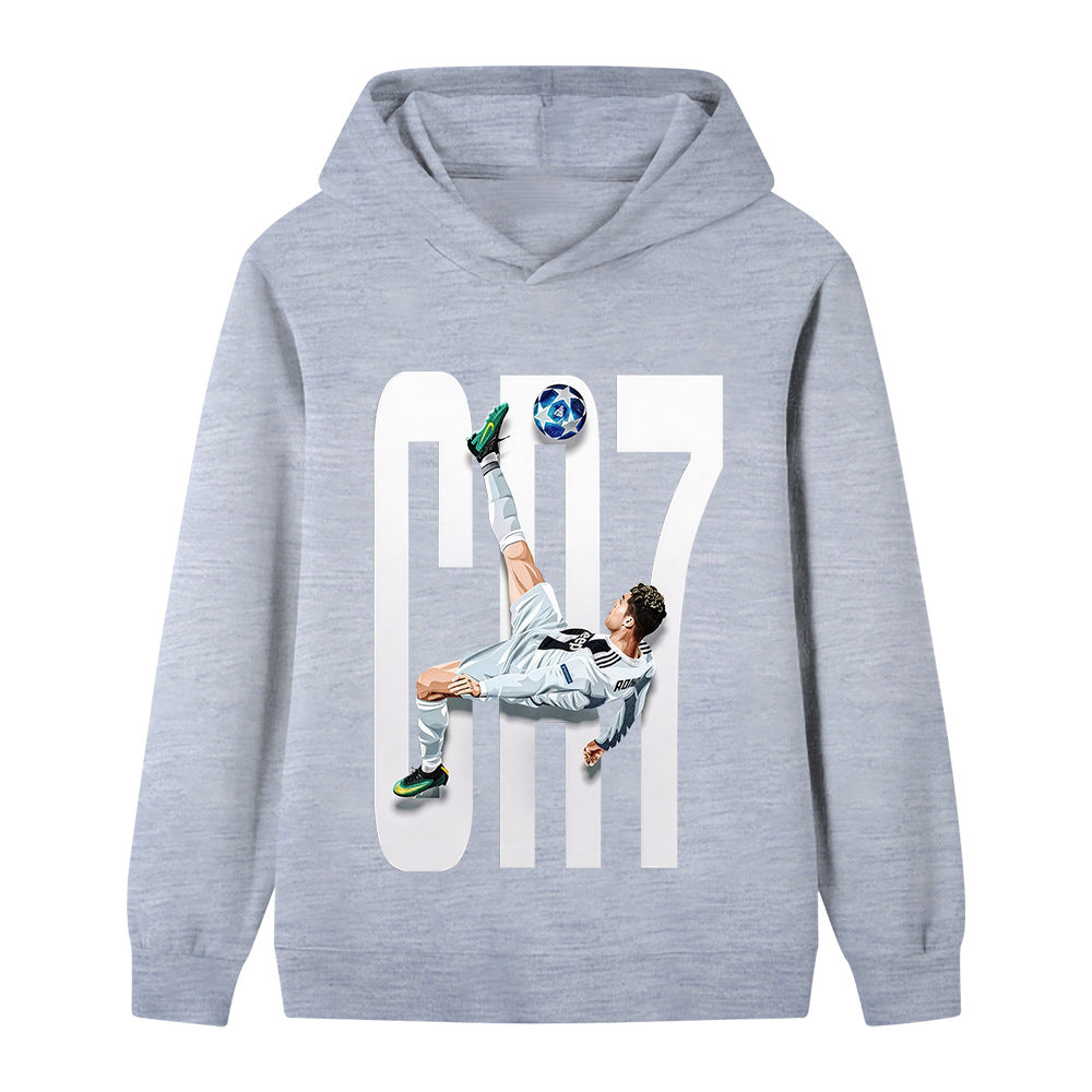 Myk og varm Ronaldo barne hoodie, ideell fotballklær for kjølige dager. Flott fotballgave.
