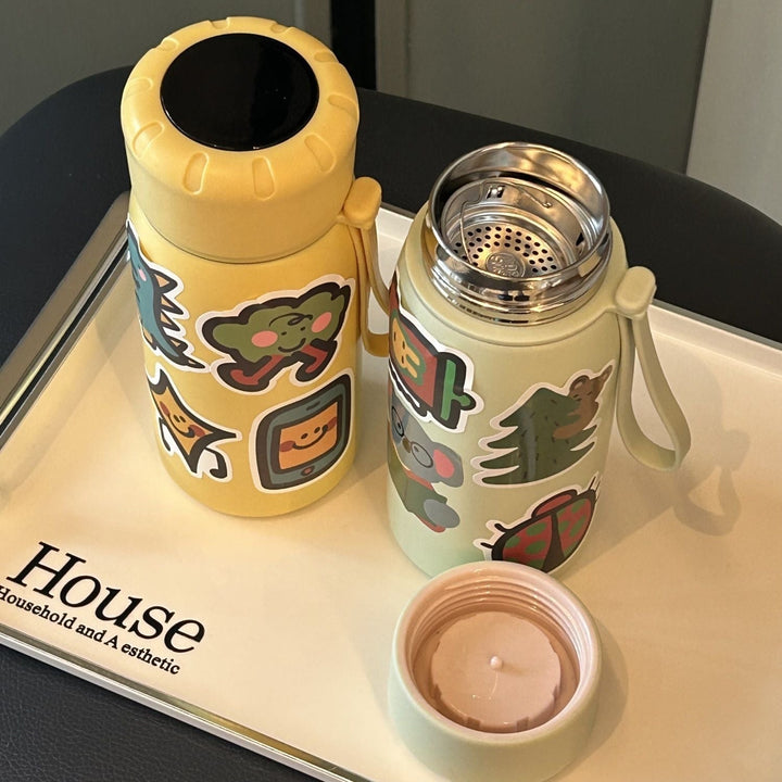 Unik 400ml vannflaske for kvinner med personlige klistremerker. Gul BPA-fri drikkeflaske.
