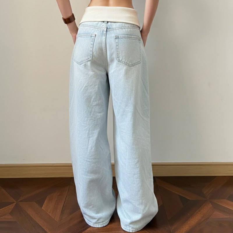 Komfortable vårklær: løse damejeans med høy midje i klassisk blå denim for fritid.