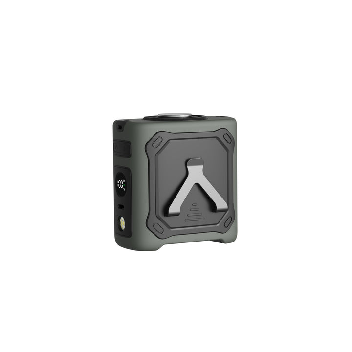 Robust bærbar powerbank, ideell nødstrøm for camping, friluftsliv og eventyr. Hold mobilen ladet.