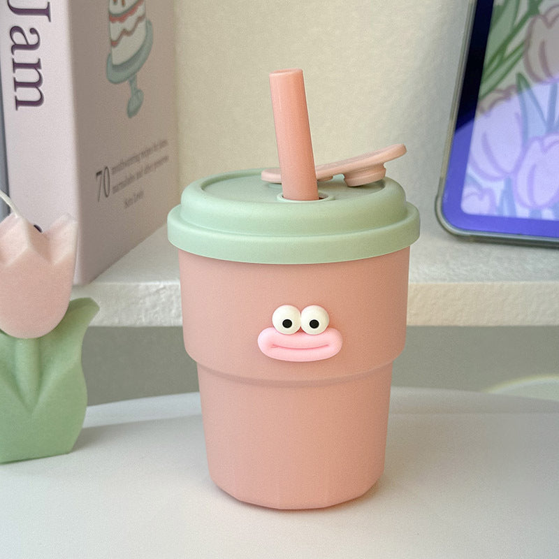 BPA-fri gjenbrukbar drikkekopp for kvinner med morsomt ansikt, en allsidig sugerørkopp for vann eller kaffe.