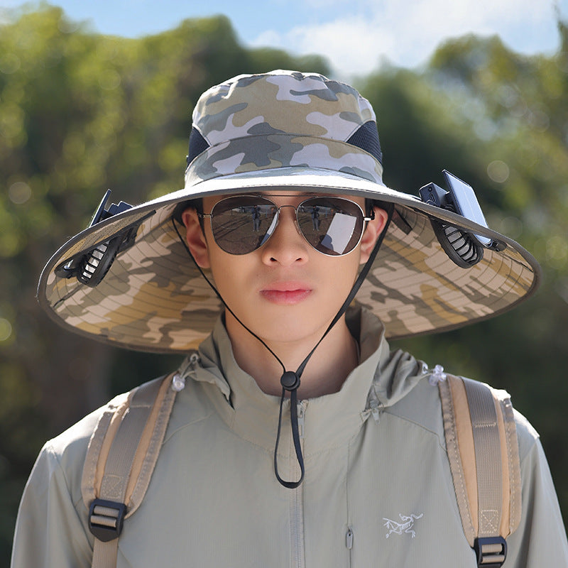 Beige solhatt med pustende mesh, bred brem og UV-beskyttelse, perfekt for sommerlige aktiviteter.