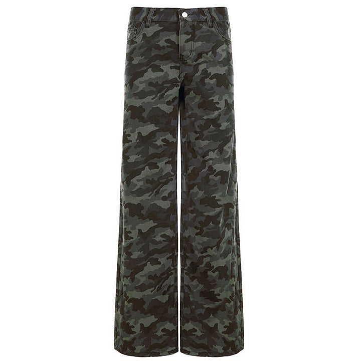 Trendy dame cargobukse med kamuflasjemønster, avslappet stil for vår og sommer. Komfortabel og praktisk.