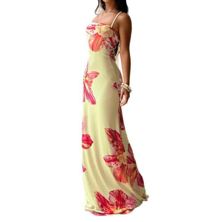 Elegant blomster-maxikjole med tynne stropper, en lett og komfortabel sommer- og festkjole for damer.