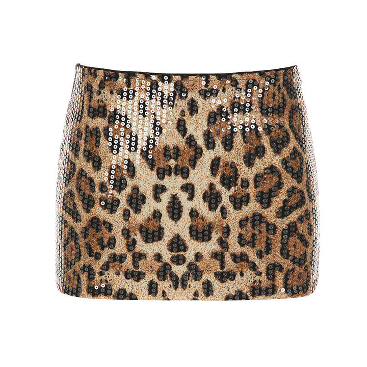 Mørk brunt dame paljettskjørt med skinnende leopardmønster. Et glamorøst miniskjørt for festlige anledninger.
