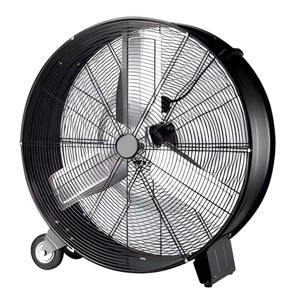 Mobil industriell gulvvifte med hjul, perfekt for fleksibel ventilasjon og kjøling i fabrikker og store rom.