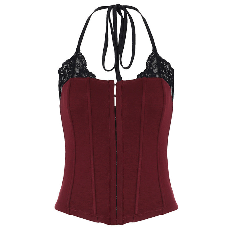 Feminine burgunder kveldsbluse med V-hals og blonder. Elegant topp ideell for festlige anledninger. Sommermote.