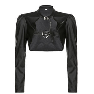 Stilfull dame topp med dyp V-hals, elegante stropper og moderne mønster, perfekt for en chic kveldslook.