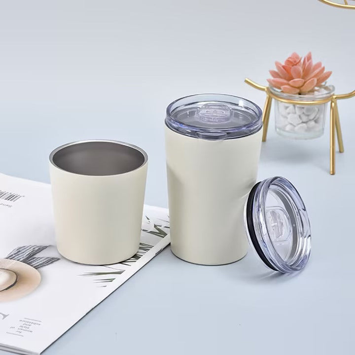 Elegant rosa reisekopp for dame, isolert og BPA-fri, perfekt for kaffe på farten.