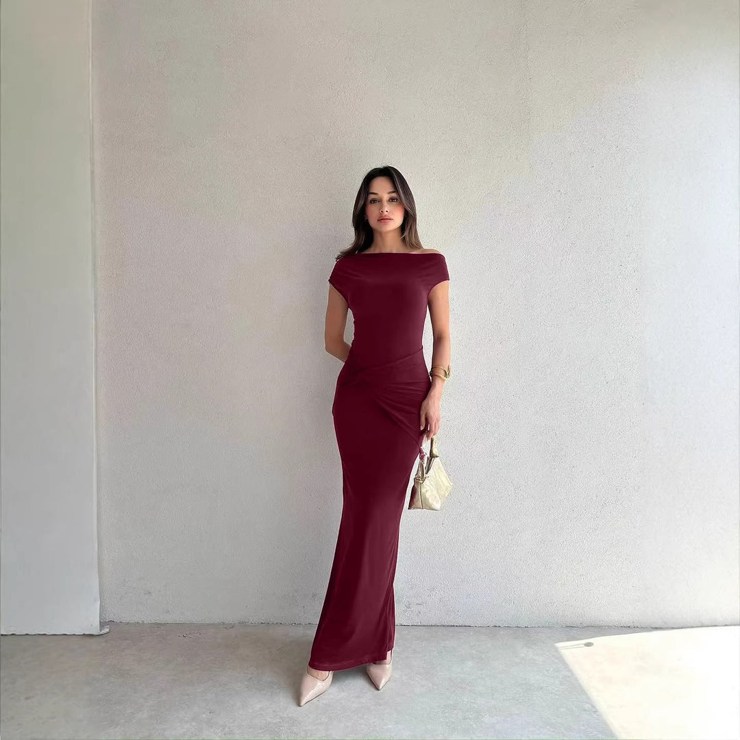 Stilren damekjole: Off-shoulder maxikjole, en chic lang aftenkjole for spesielle kvelder.