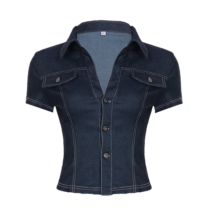 Elegant dame kortermet skjorte med smal passform. Perfekt som trendy overdel for sommer og fritid.