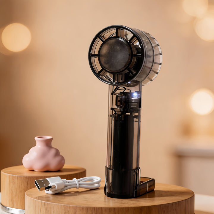 Praktisk bærbar USB-vifte for kvinner, optimal for sommerens varme dager og komfort.