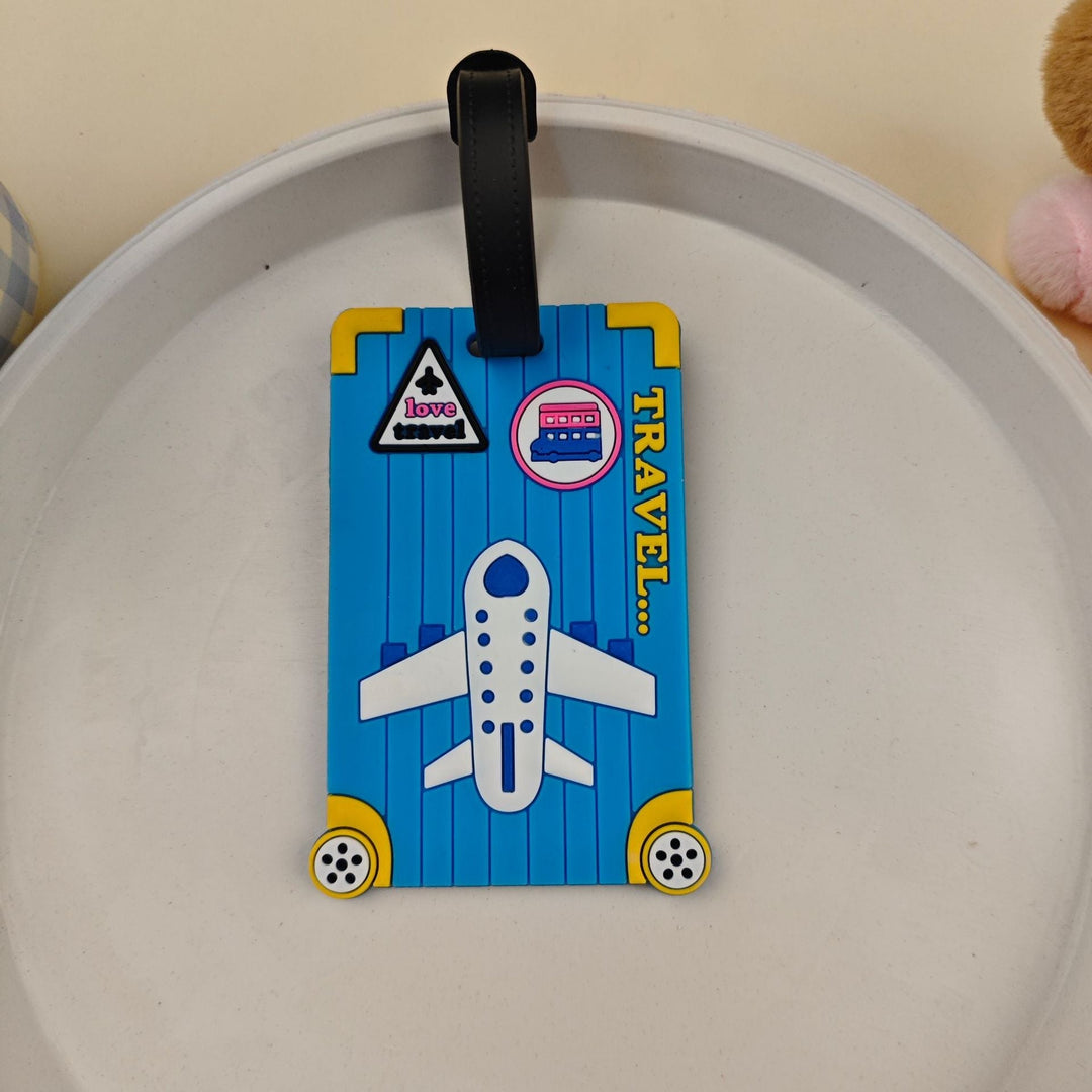 Unik bagasjetag med flydesign, perfekt for å personliggjøre og identifisere din reisebag.