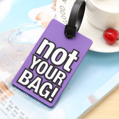 Slitesterk unisex bagasjelapp for enkel identifikasjon av din personlige koffert under reisen.