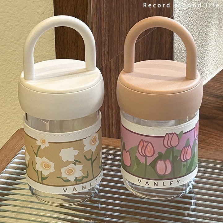 Rosa blomsterdesignet vannflaske med isolasjon, ideell for reise, trening og kontor.