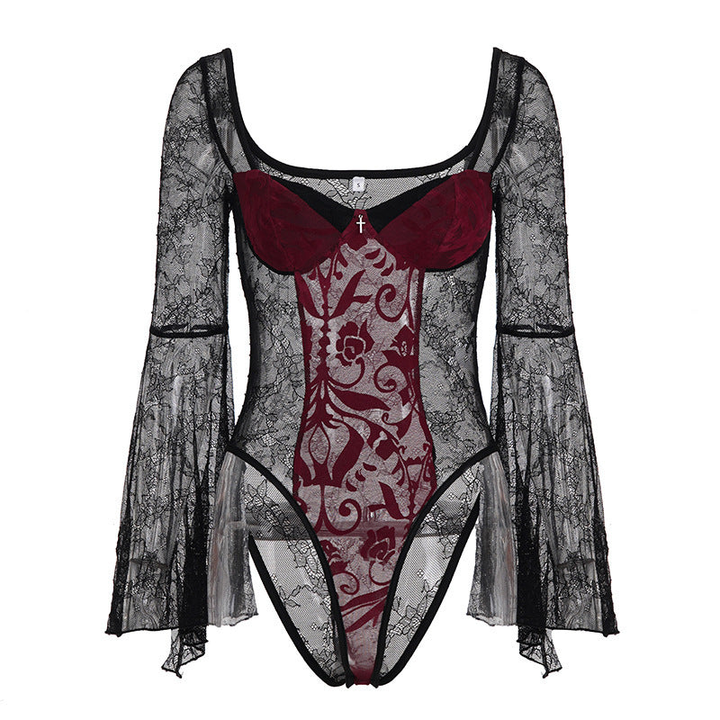 Bakside av elegant dame bodysuit i sort med spiss V-utringning, voluminøse ermer. Elegante detaljer.
