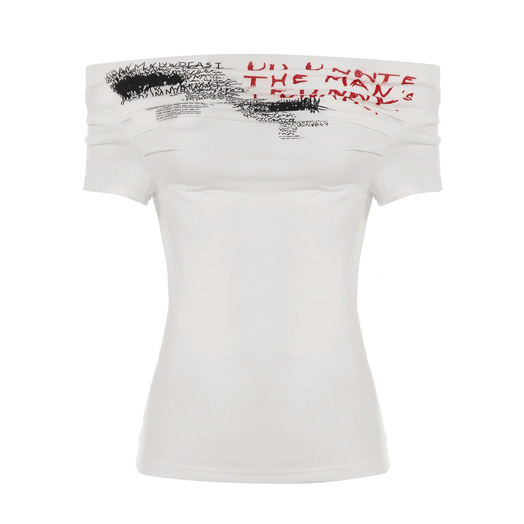 Stilig off-shoulder t-skjorte for damer med kunstnerisk trykk. En allsidig, figurnær topp for hverdags og fest.