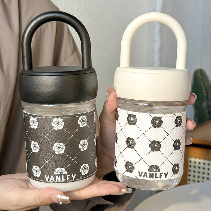 Moderne dame isolasjonskopp med ergonomisk design. Perfekt for kaffepauser og utflukter.