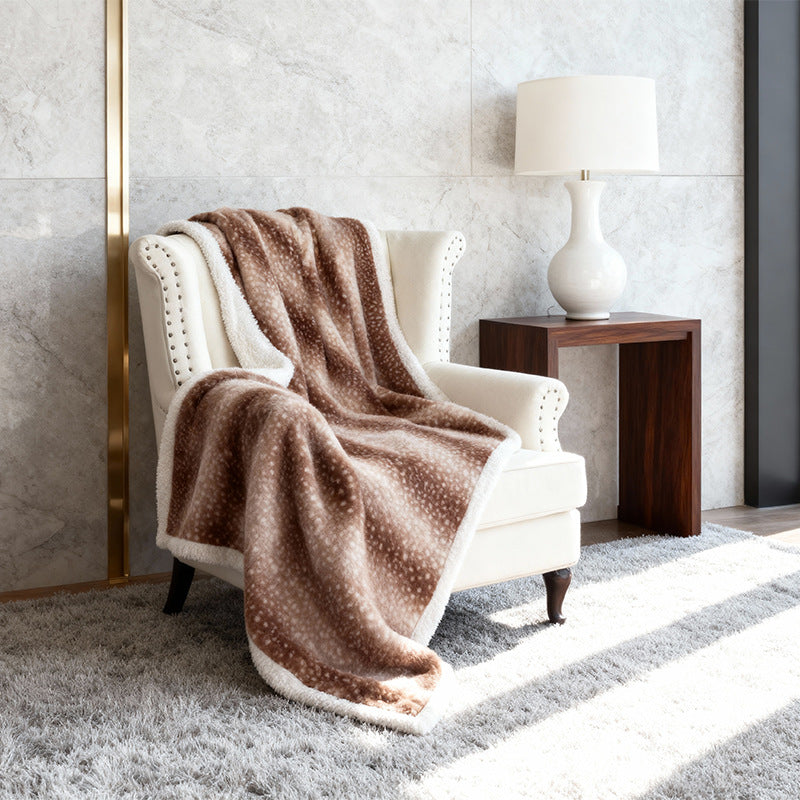 Elegant brunt hundeteppe med myk overflate. Moderne design for hundens komfort, ideelt for hjemmet.
