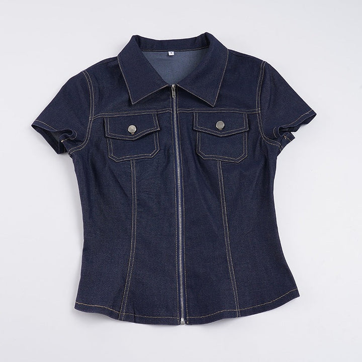 Dame kortermet skjorte med glidelås og lommer, perfekt for en casual og elegant sommerstil.