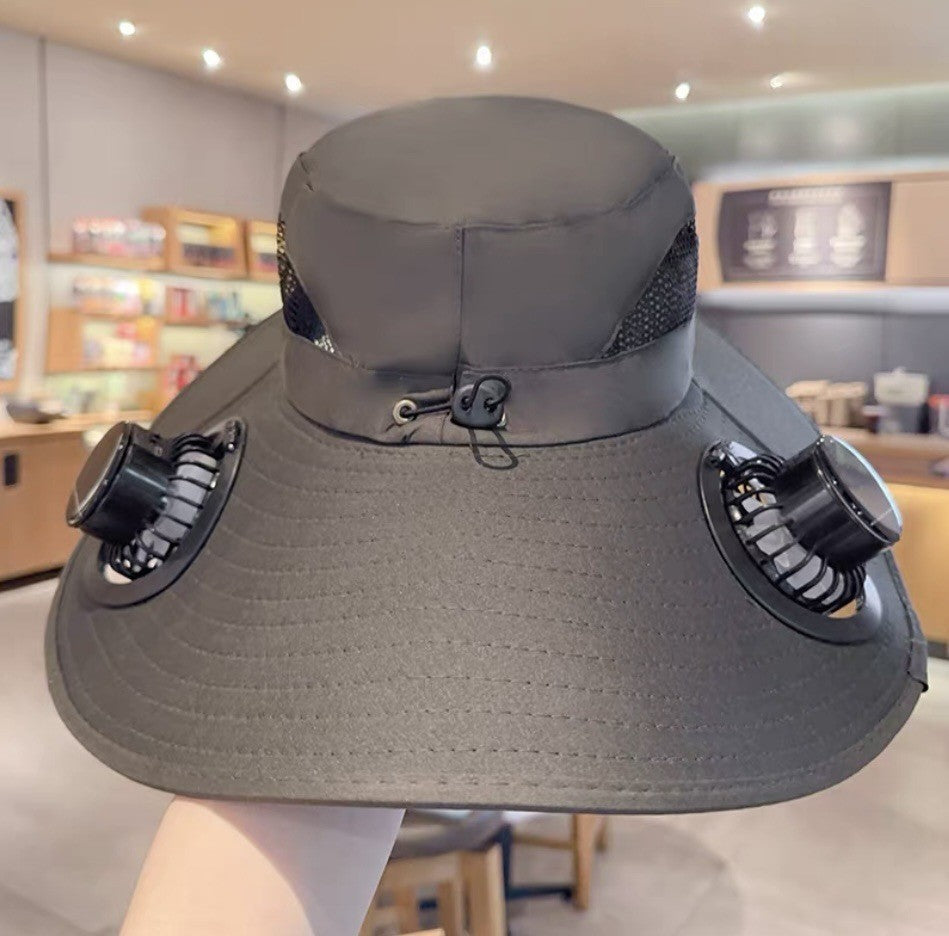 Unisex sommerhatt med vifte for kjøling, bred brem og høy UV-beskyttelse mot solbrenthet.