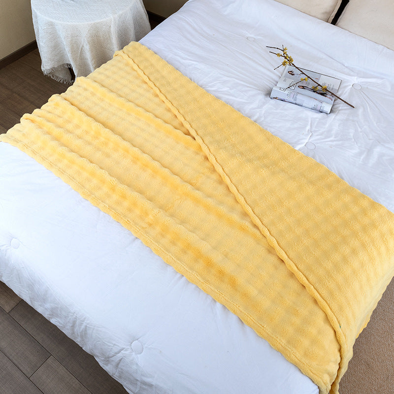 Gult ultramykt mikrofiberpledd for sofa og soverom. Varmt og koselig pledd til damer.