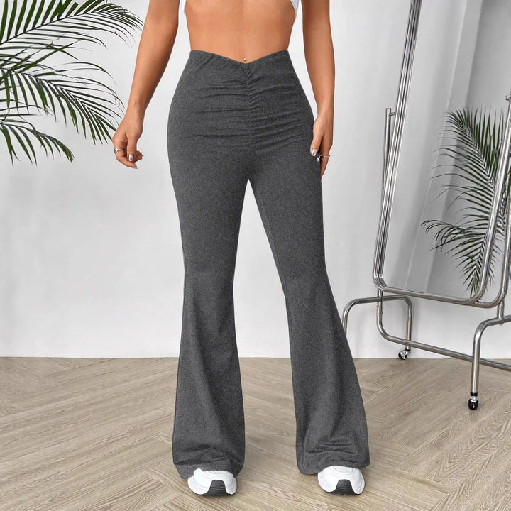 Stilfull bootcut-bukse med høyt midje. Elegant og moderne design for damer som verdsetter komfort.