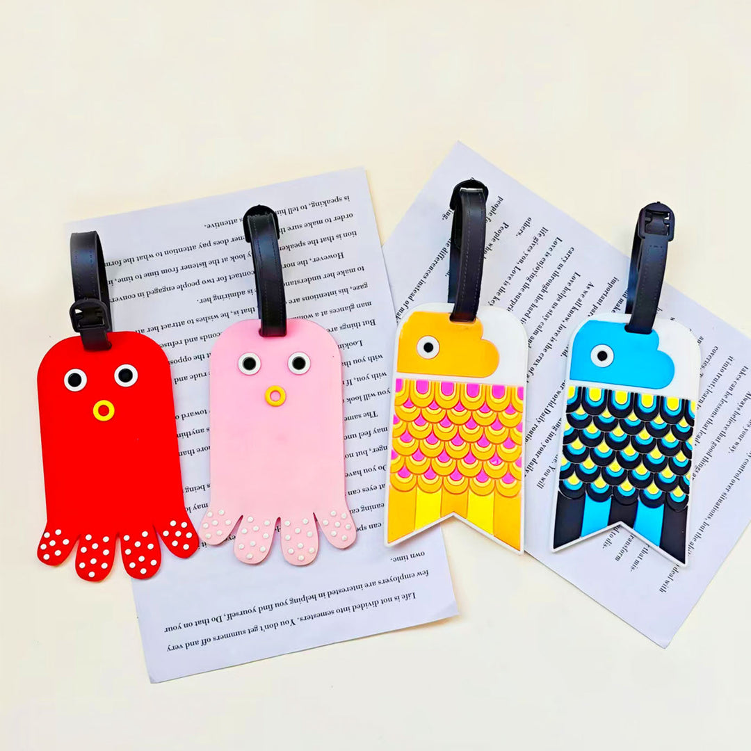 Fargerikt dame koffermerke med unikt fiske-design. Lett gjenkjennelig, perfekt for personlig bagasje og reise.