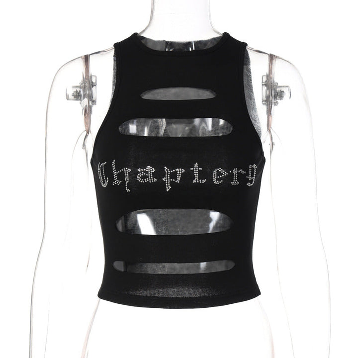 Svart dame topp med skulderfri utringning og moderne cut-out. Glitrende trykk gjør den til en trendy festtopp.