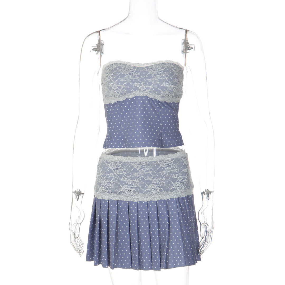 Stilig grå-blå plissert bandeau kjole for kvinner. En komfortabel og elegant motekjole til sommeren.