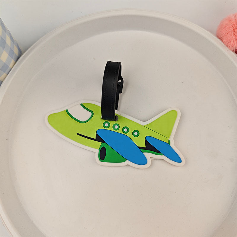Personliggjør din bagasje med dette dame flydesign koffertmerket i PVC.