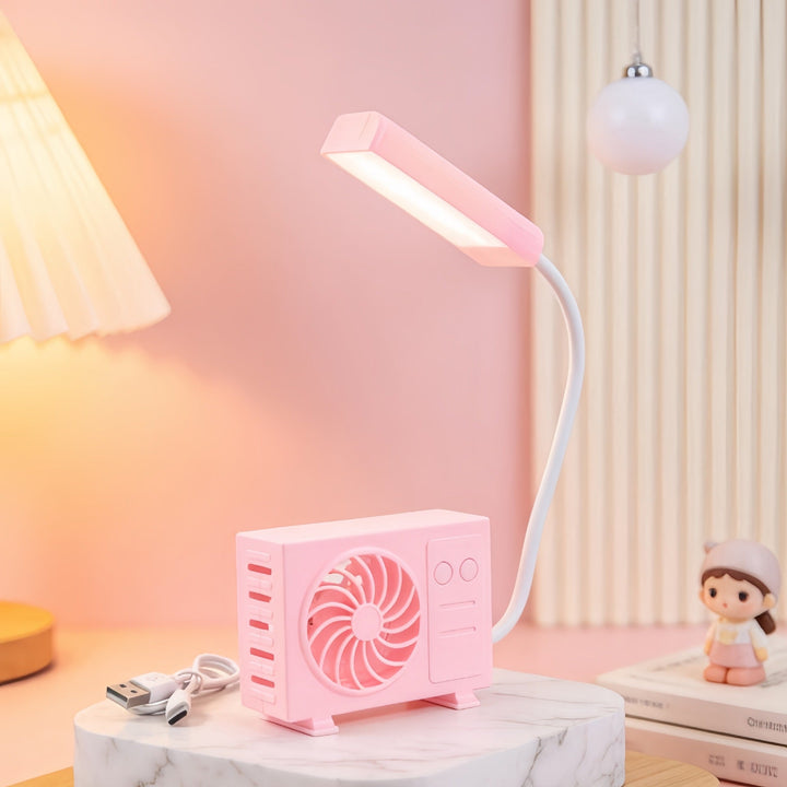 Bærbar nattbordslampe med vifte og justerbart LED-lys. Perfekt for lesing og avkjøling på varme netter.