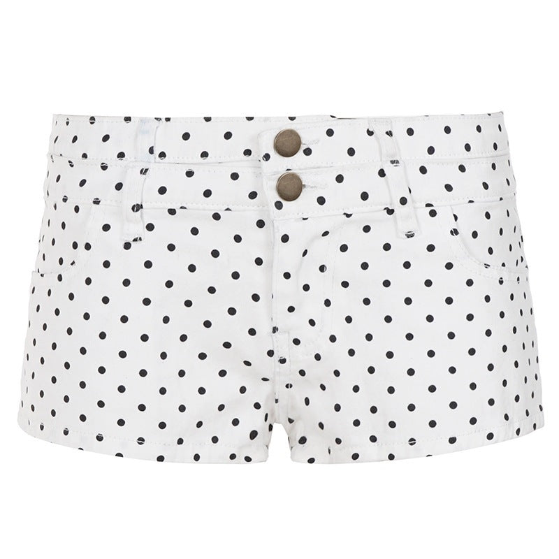 Komfortable og moteriktige prikkede shorts med høy midje for damer. Essential for sommergarderoben.