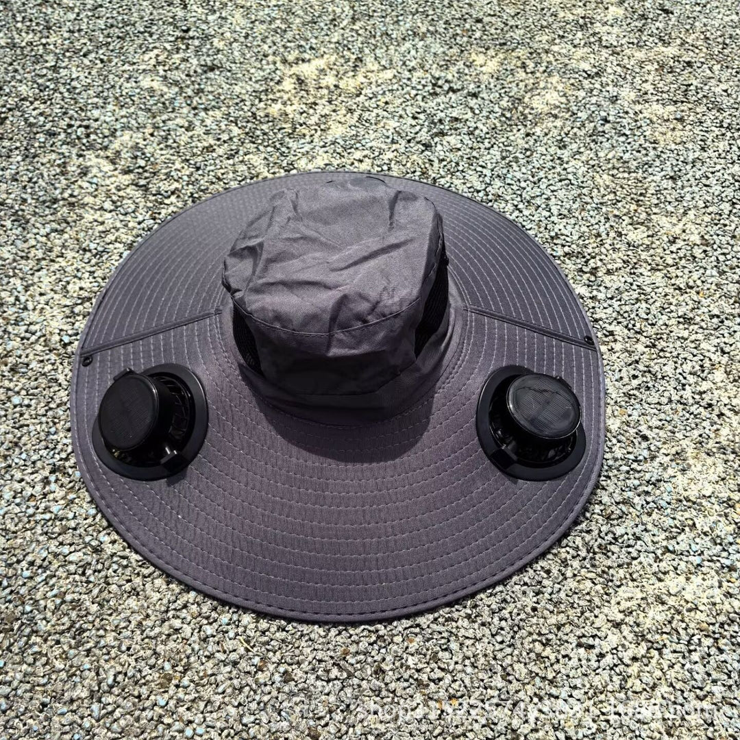 Innovativ solhatt med luftkjøling og USB-vifter, designet for maksimal beskyttelse og komfort.