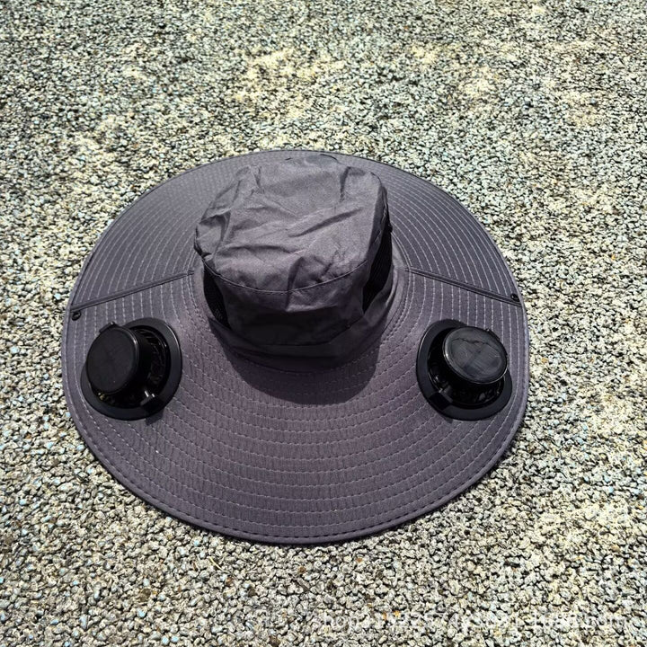 Innovativ solhatt med luftkjøling og USB-vifter, designet for maksimal beskyttelse og komfort.