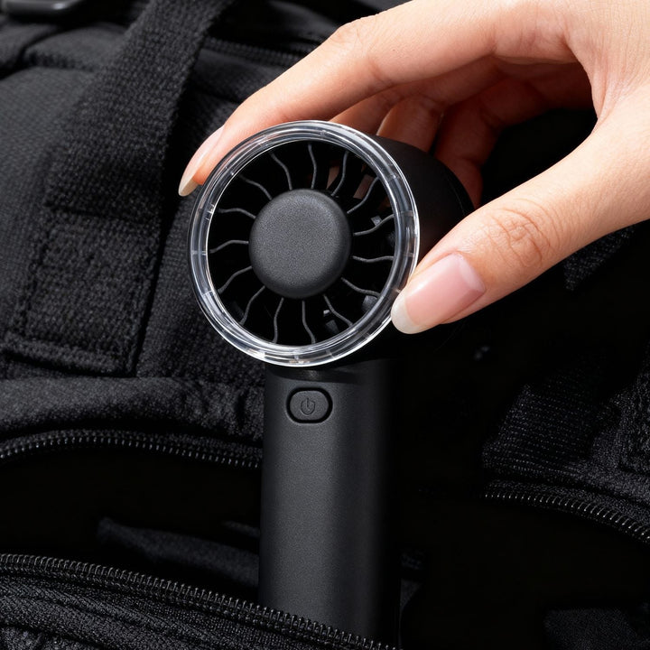 Liten, kraftig USB-vifte for bærbar frisk brise. Enkel å ta med for personlig kjøling sommer og reise.