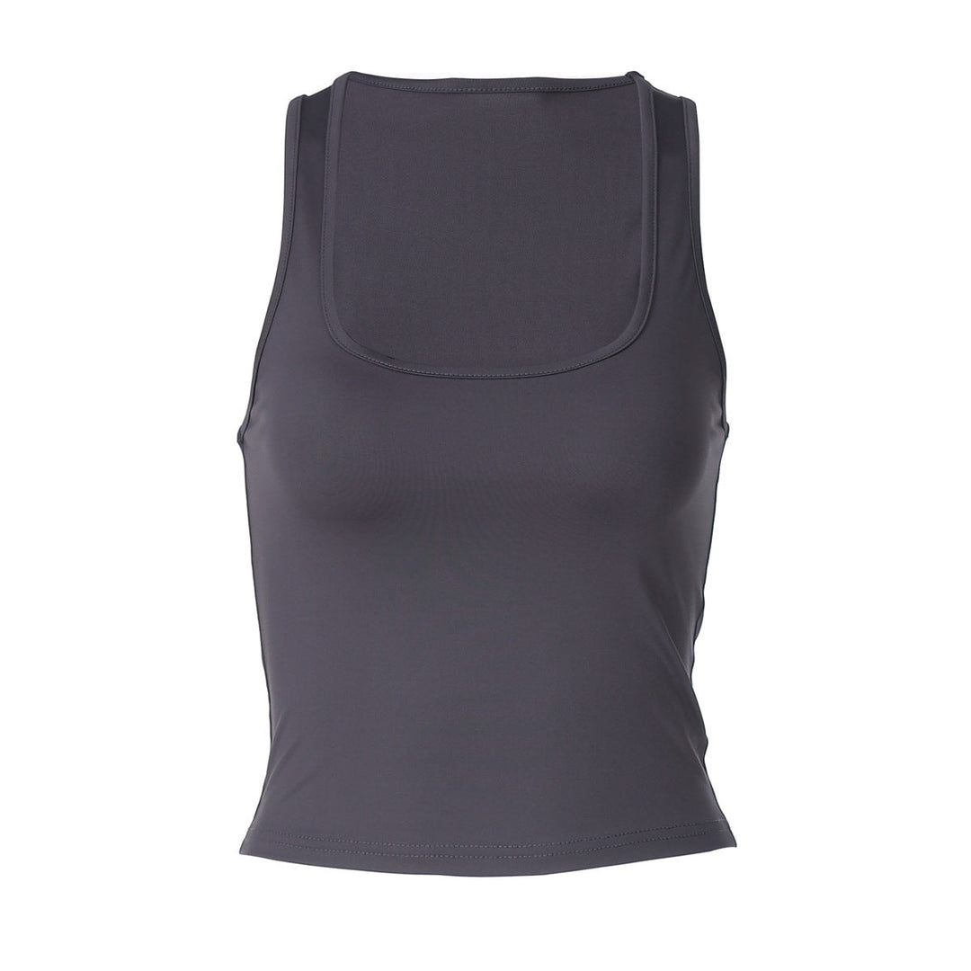Stilig dame fritidstopp med brede stropper, egnet for sommer og trening.