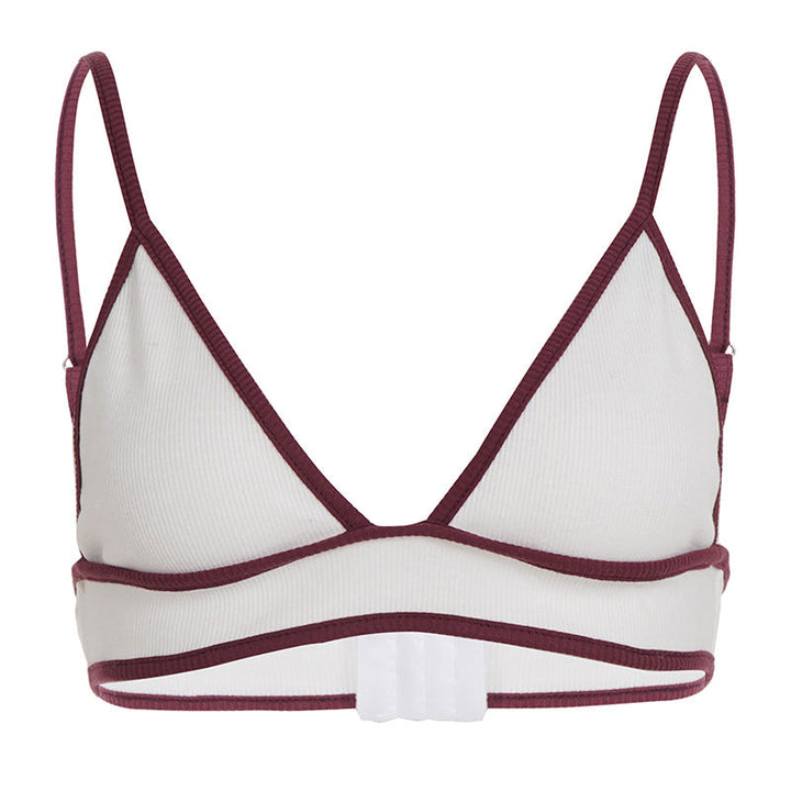 Fleksibel dame sports-bh med avtagbare puter, justerbare stropper, perfekt for ulike treningsformer.
