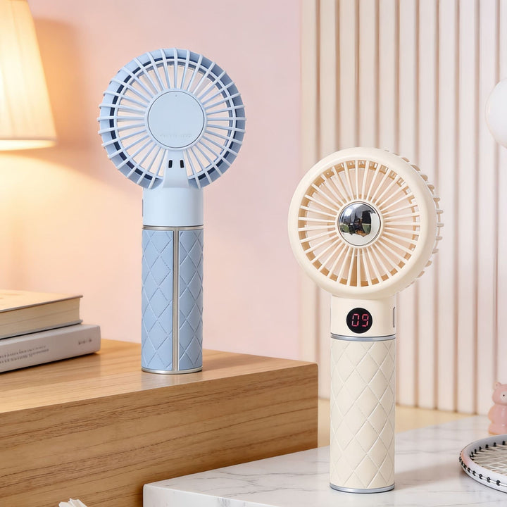 Dame bærbar håndvifte med digital skjerm og søt bjørnedesign for sommeren.