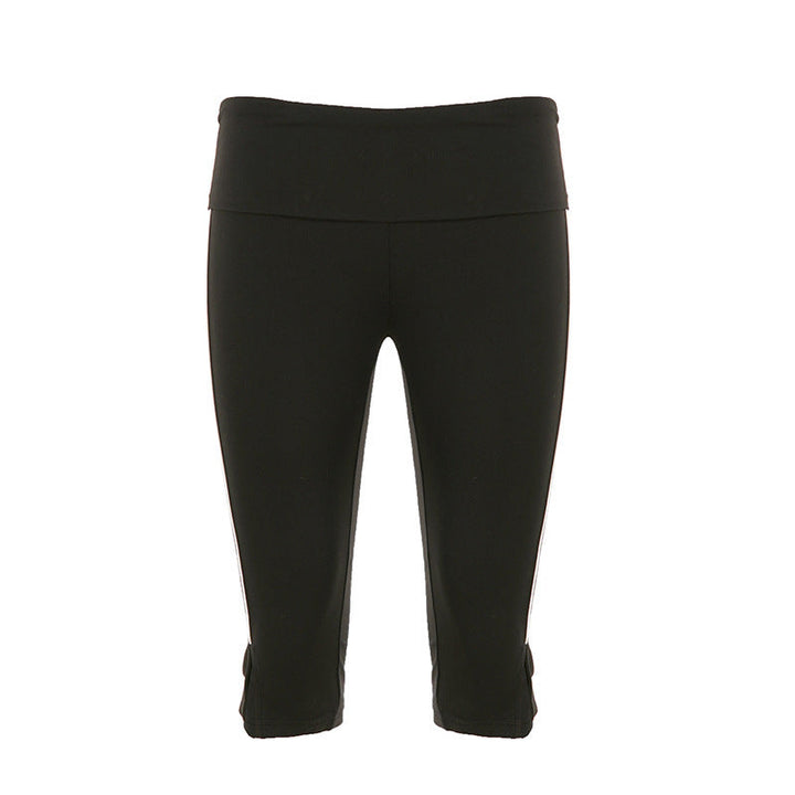 Dame capribukser for trening og yoga. Med høyt liv og sporty look gir de optimal komfort og bevegelse.