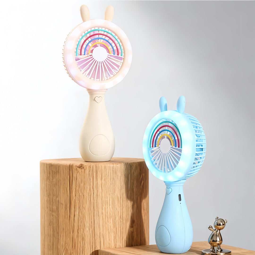 Moderne fargerik LED bordlampe for stuedekor. Dimbar nattbordslampe med USB-lading, ideell for barnerom.