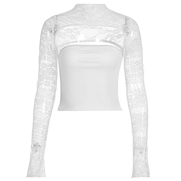 Sommertopp for dame med elegante blondearmer. Perfekt for casual og festlige anledninger.