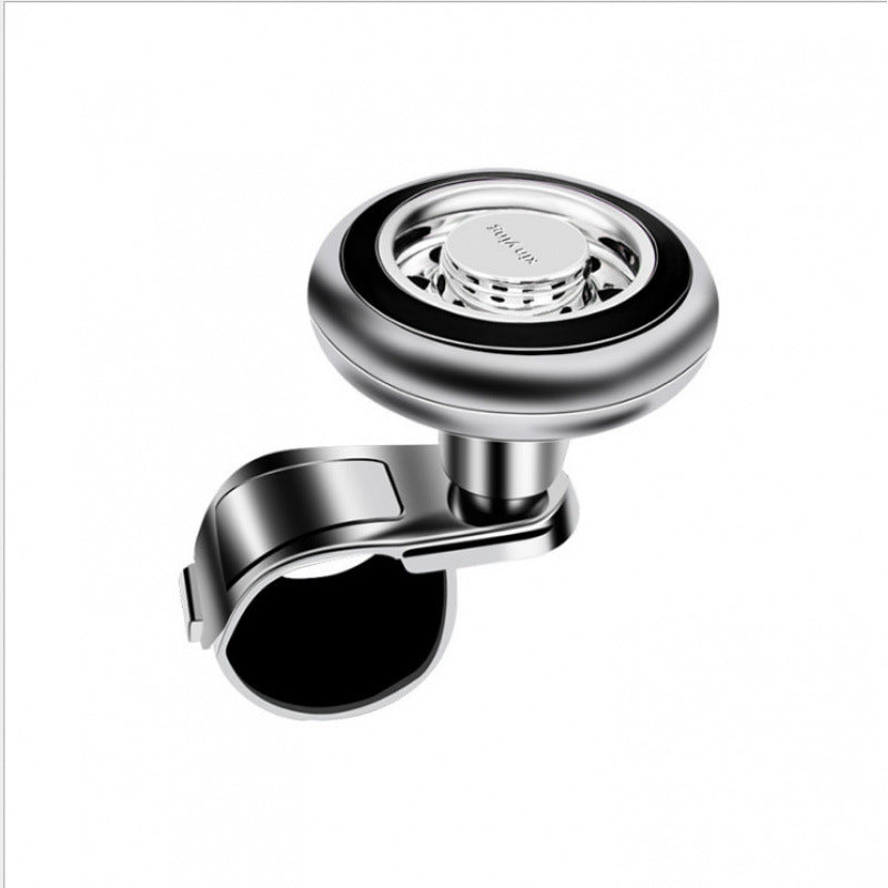 Allsidig minivifte for hjem og kontor, med robust klips for enkel festing. USB-drevet for praktisk bruk.