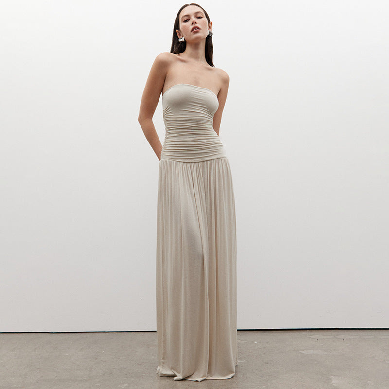 Elegant brun dame maxikjole, en komfortabel og stilfull lang kjole for bryllup og fest.