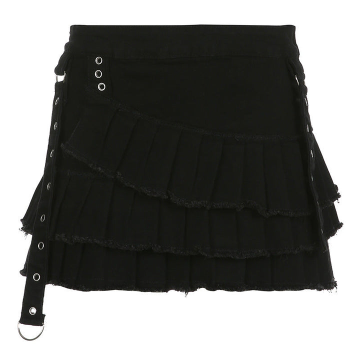 Trendy volangkjole med asymmetriske detaljer og elegant snitt, perfekt for en chic hverdagsstil.